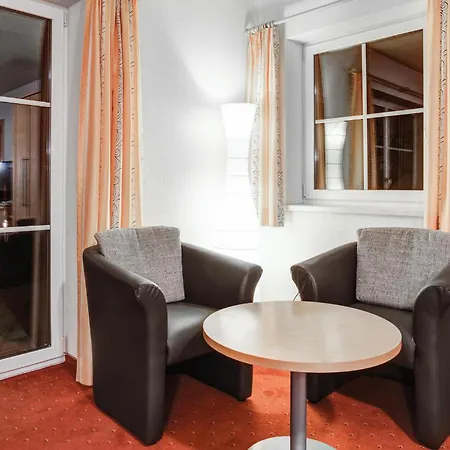 2 Bedroom Cozy In St, Anton Apartment Sankt Anton am Arlberg