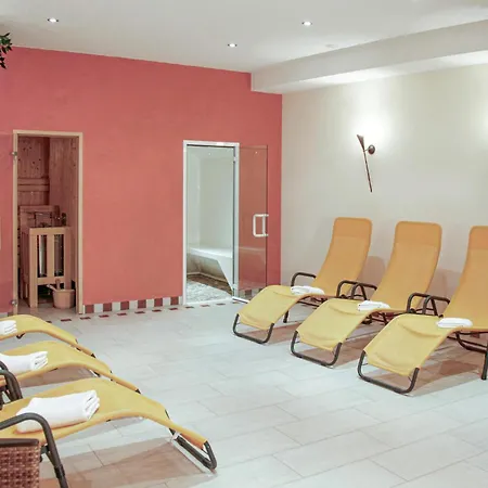 2 Bedroom Cozy In St, Anton *