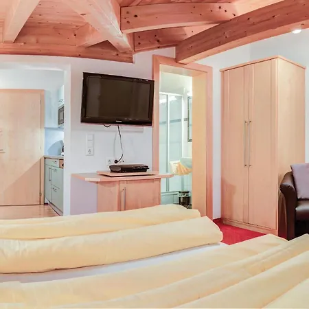 2 Bedroom Cozy In St, Anton Apartment Sankt Anton am Arlberg